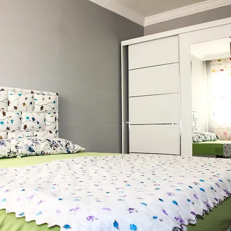 Aparthotel Senay Apart *